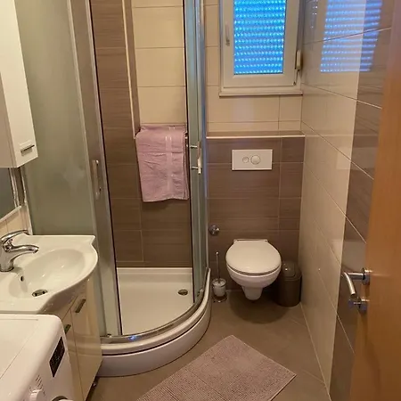 Anadina Apartment *